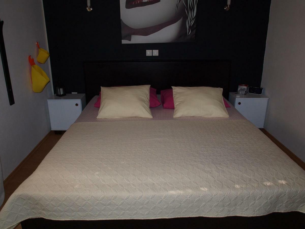 Apartment Duje Makarska Esterno foto