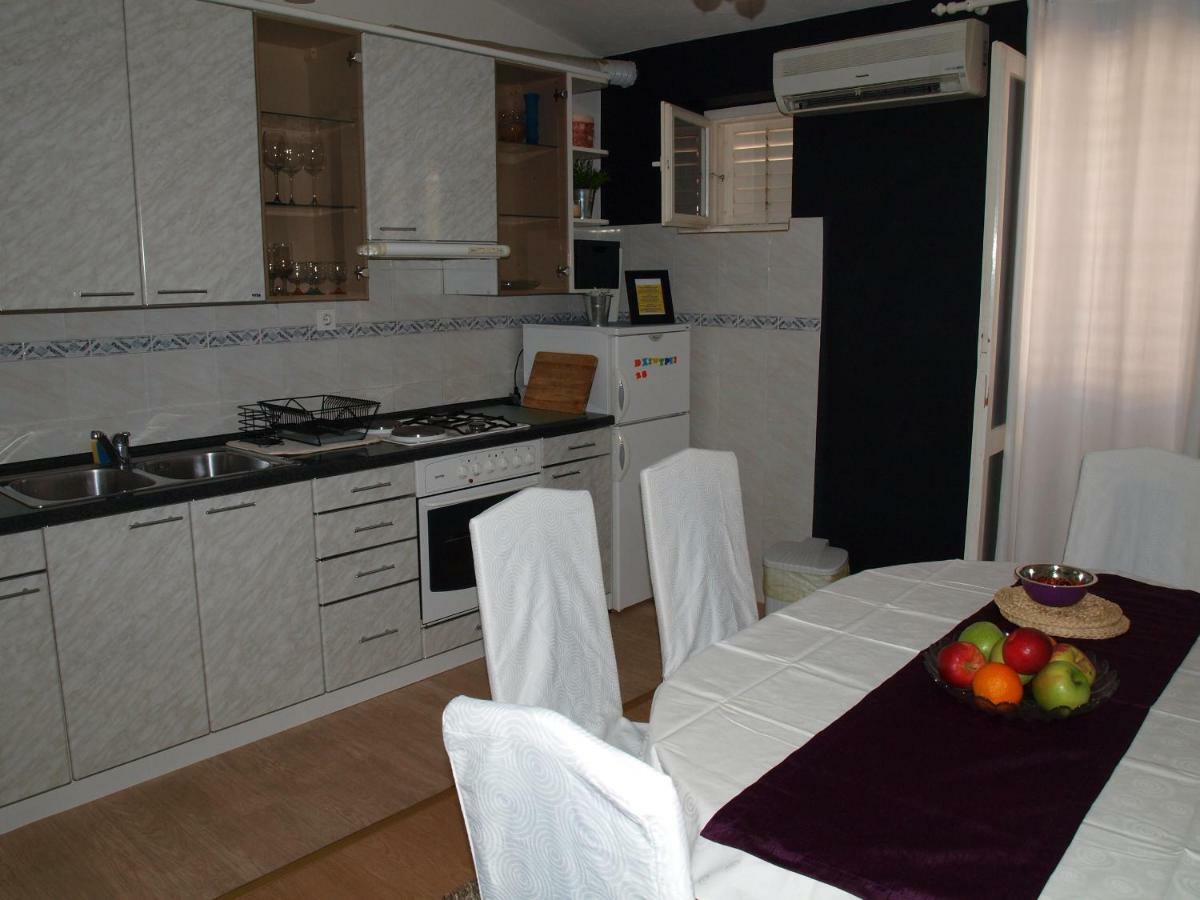 Apartment Duje Makarska Esterno foto